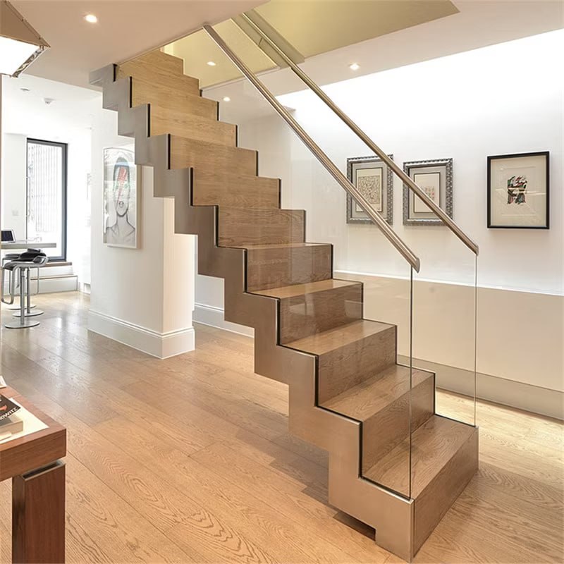 Klassik yog'och zinapoya